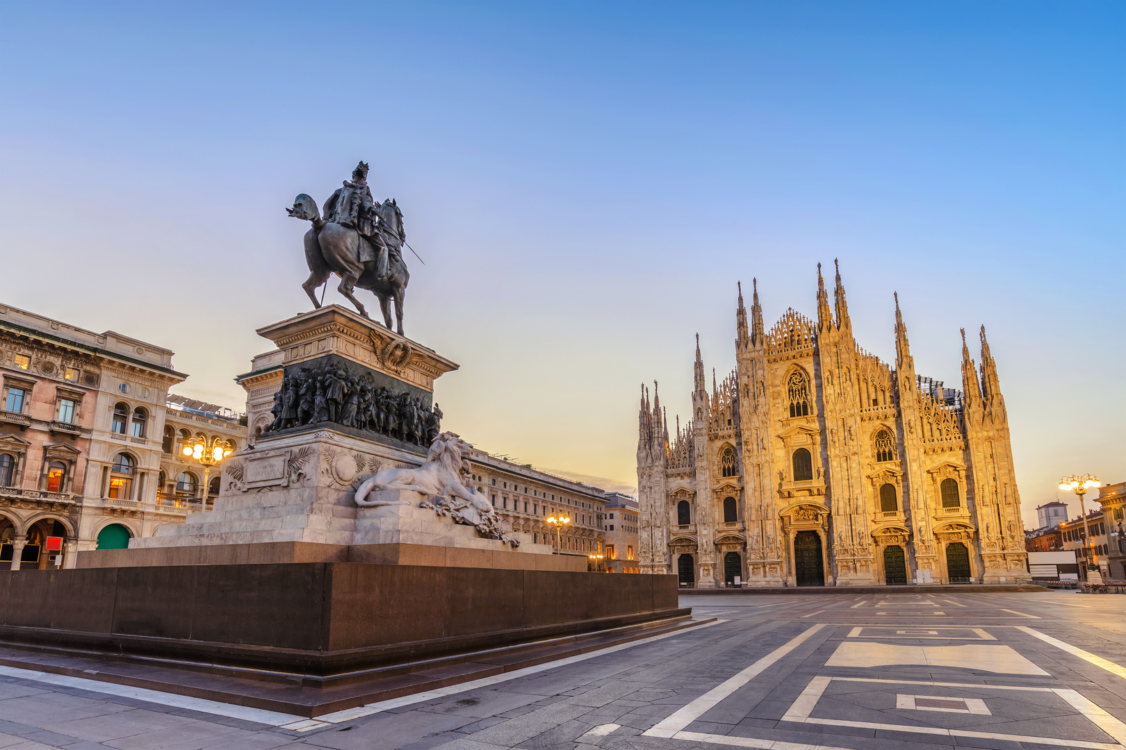 Milan Cathedral (Milan Duomo) when sunrise, Milan (Milano), Italy